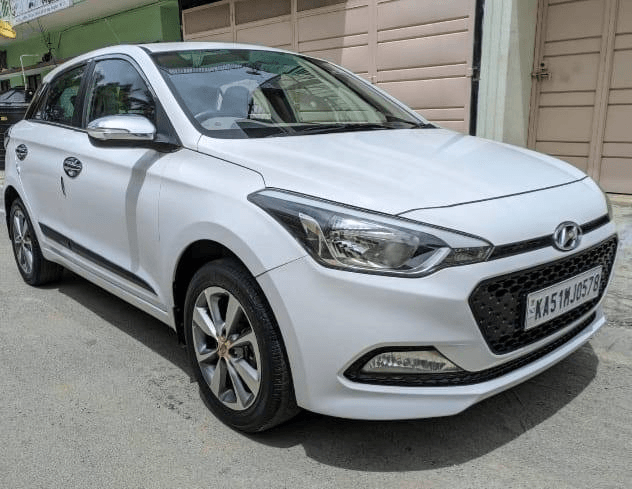 Hyundai Asta with reverse